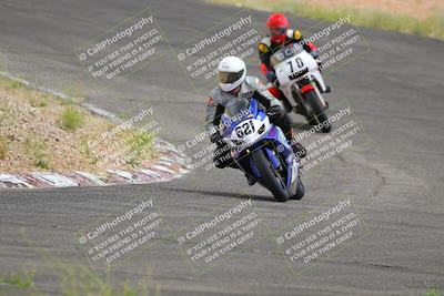 media/Jun-04-2022-WERA (Sat) [[b852bbbd55]]/Race 9 LW Twins Superbike V6 LW D Superstock/